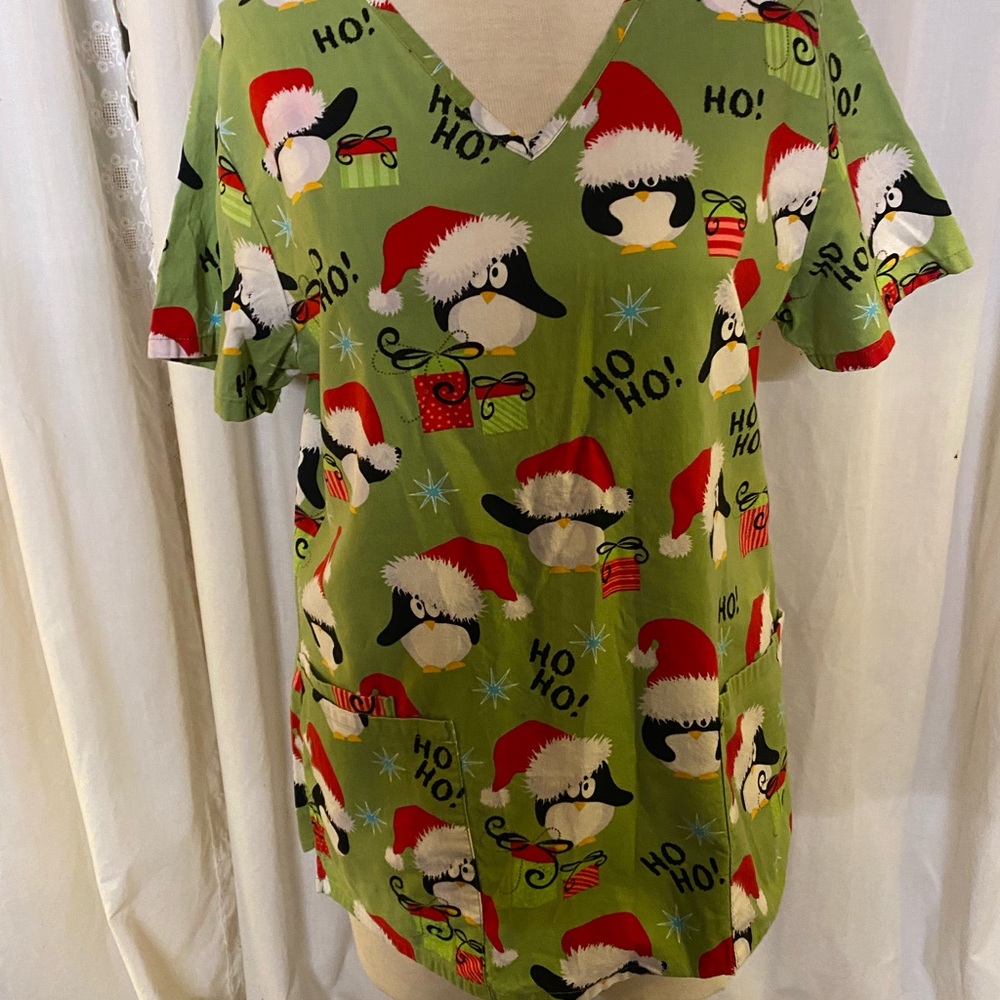 Smart Scrubs Festive Print Top